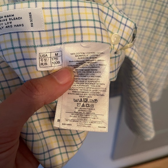 NWOT Brooks Brothers men’s long sleeve button down - Picture 4 of 6